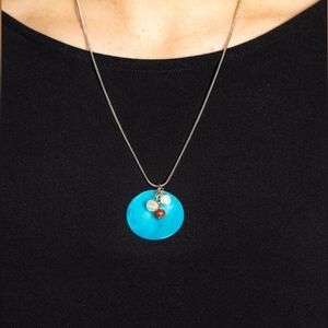 Turquoise Blue shell Pendant Necklace with Pearl and Wood Bead And Earrings Set